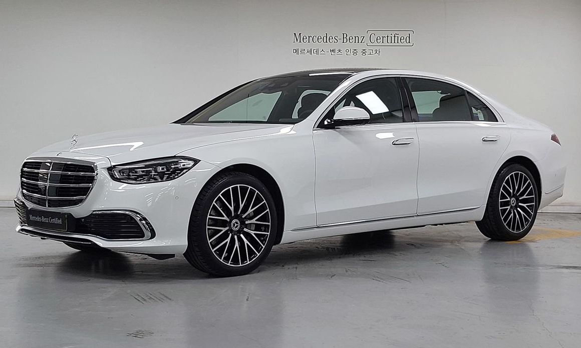 Mercedes-Benz S-Class 2025