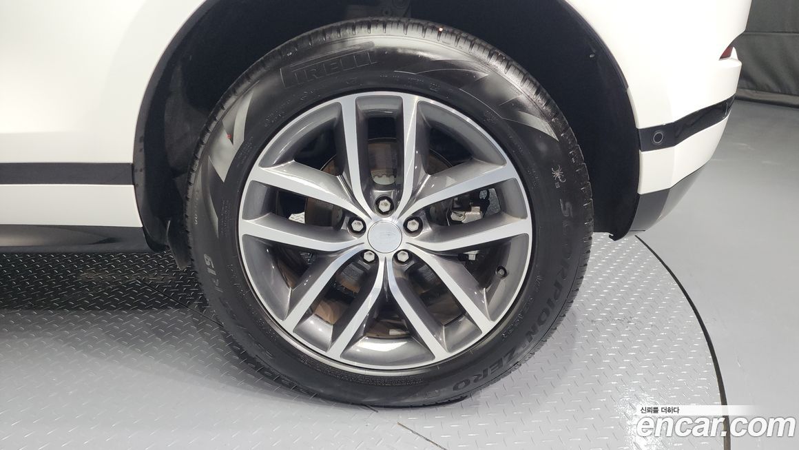 Land Rover Range Rover Evoque 2024