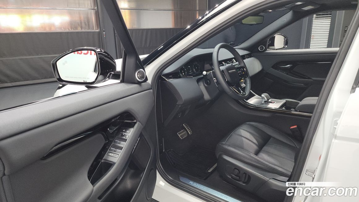 Land Rover Range Rover Evoque 2024