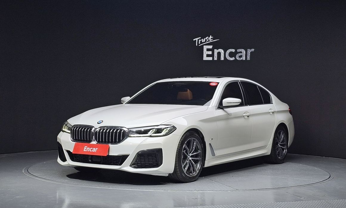 BMW 5-Series 2022