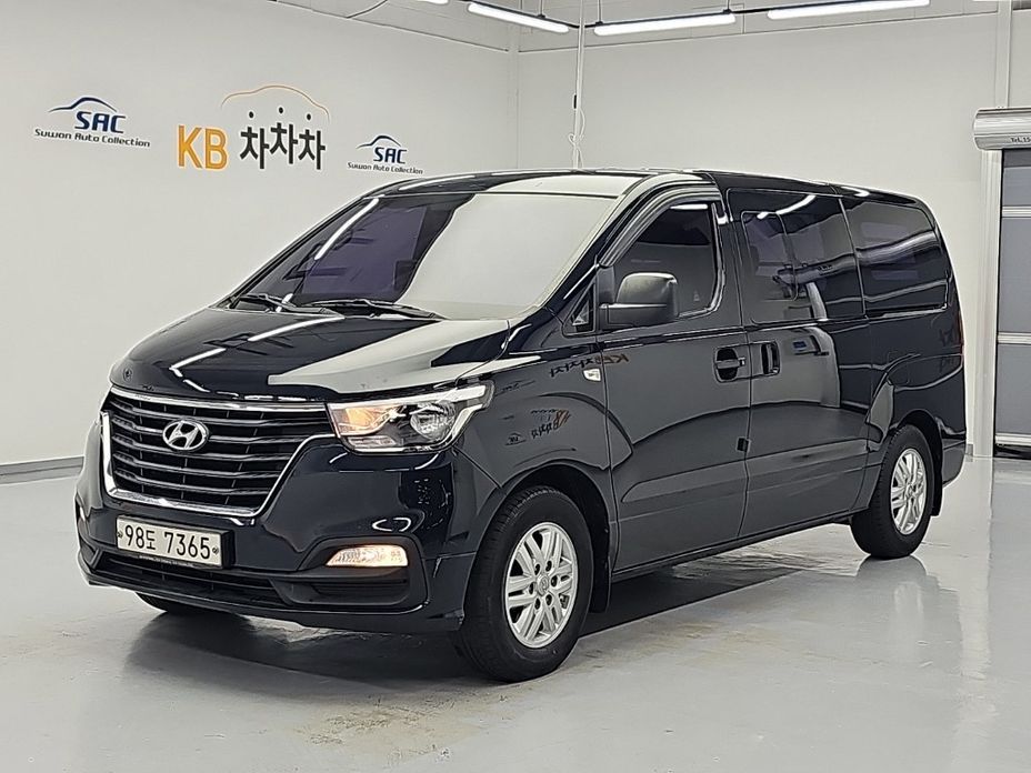 Hyundai Starex 2021