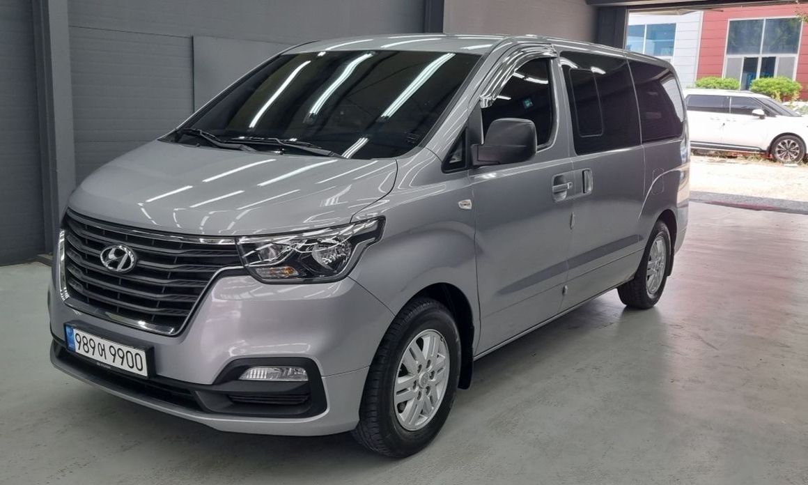 Hyundai Starex 2021