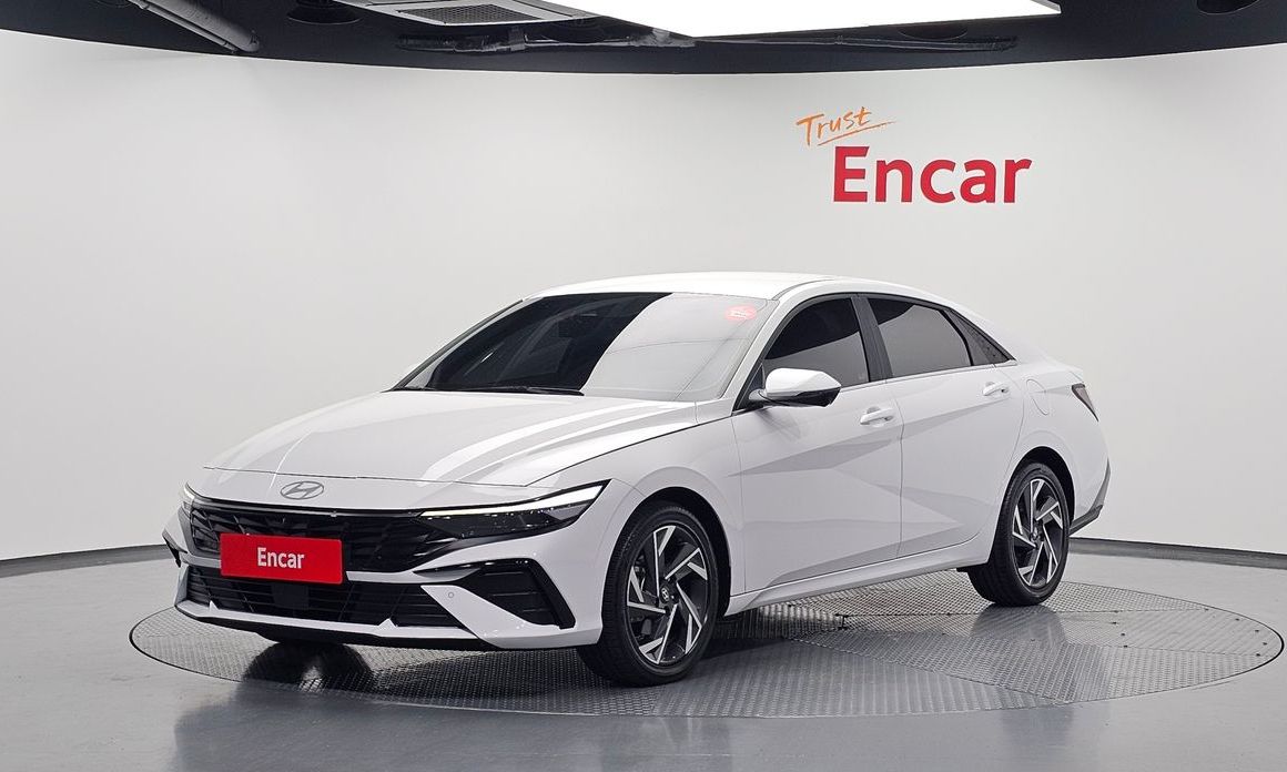 Hyundai AVANTE 2024