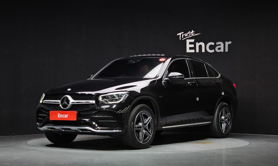 Mercedes-Benz GLC-Class 2021