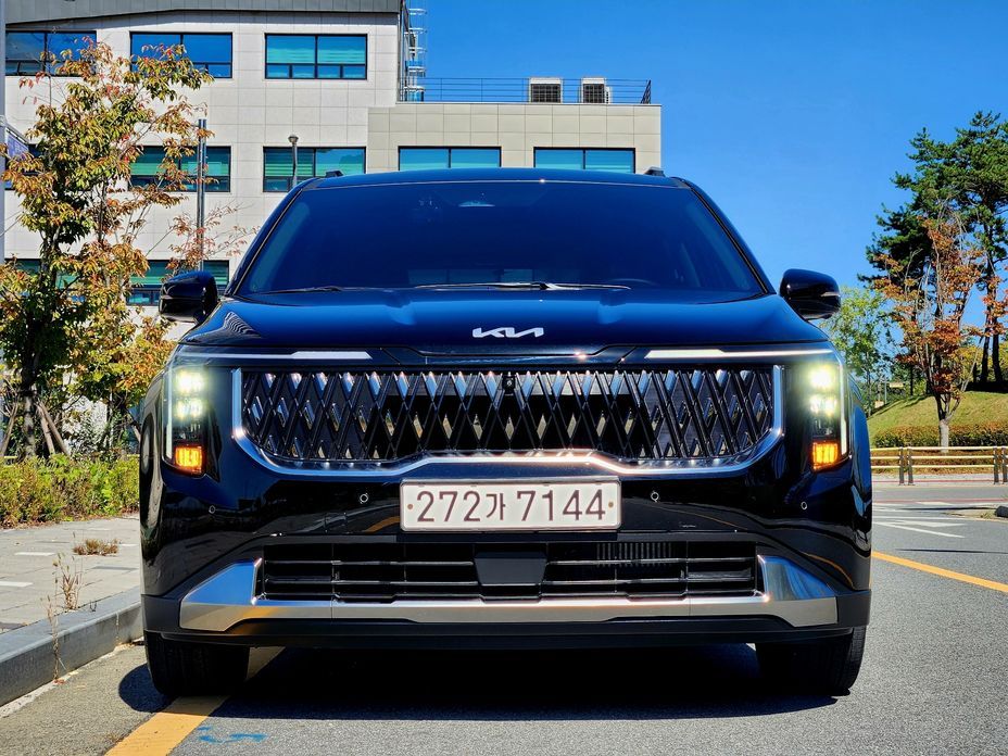 Kia Canival 2025