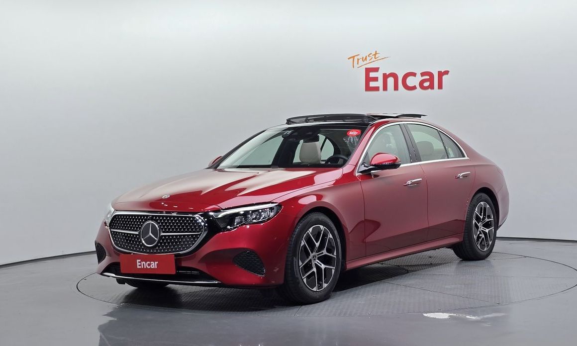 Mercedes-Benz E-Class 2025
