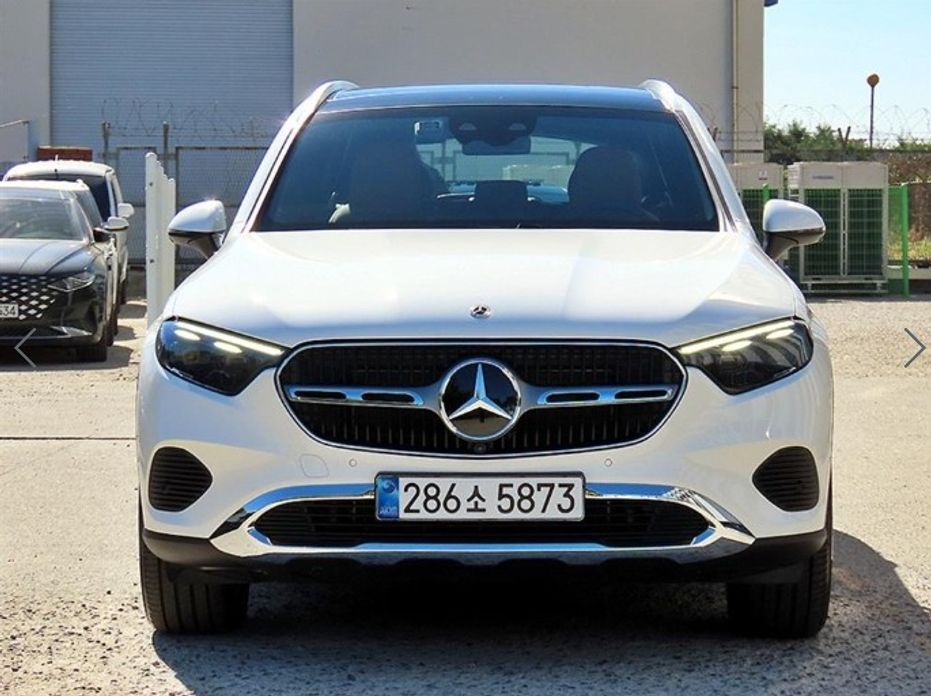 Mercedes-Benz GLC-Class 2026