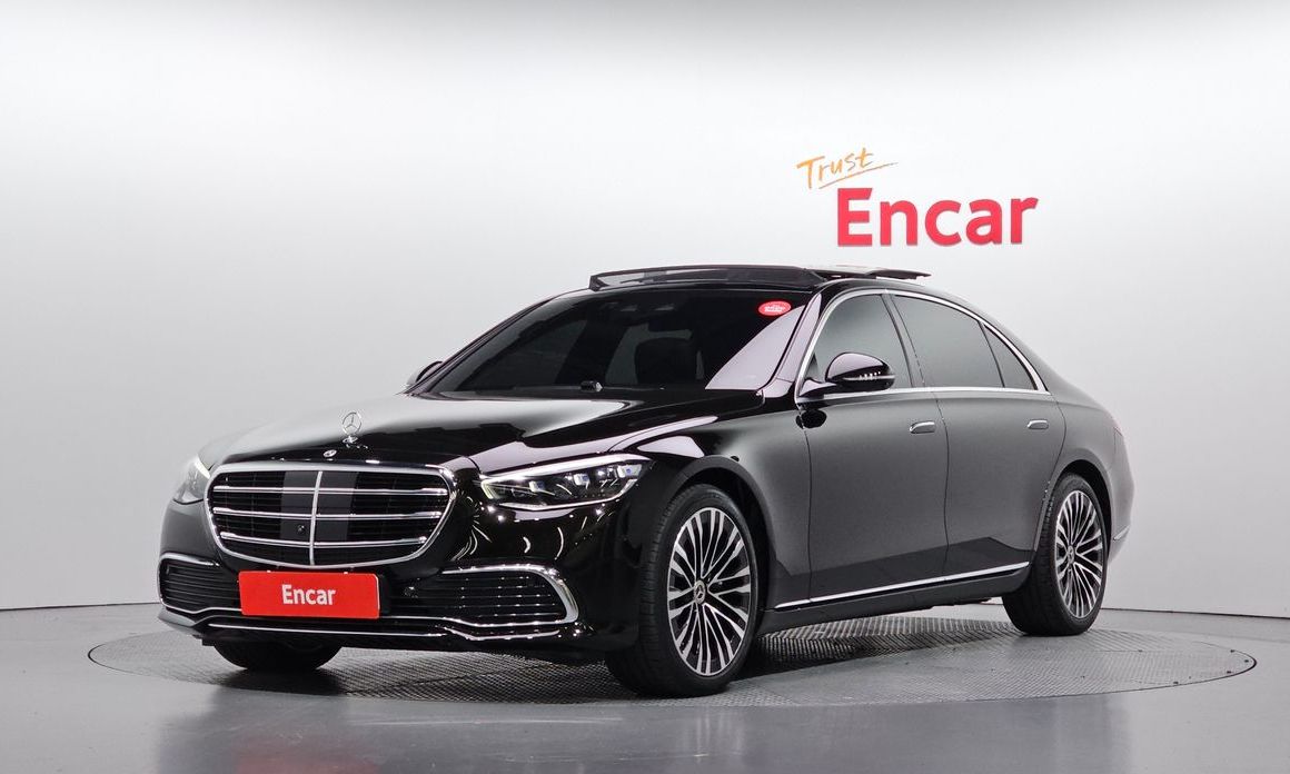 Mercedes-Benz S-Class 2023