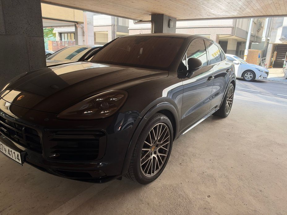 Porsche Cayenne 2023