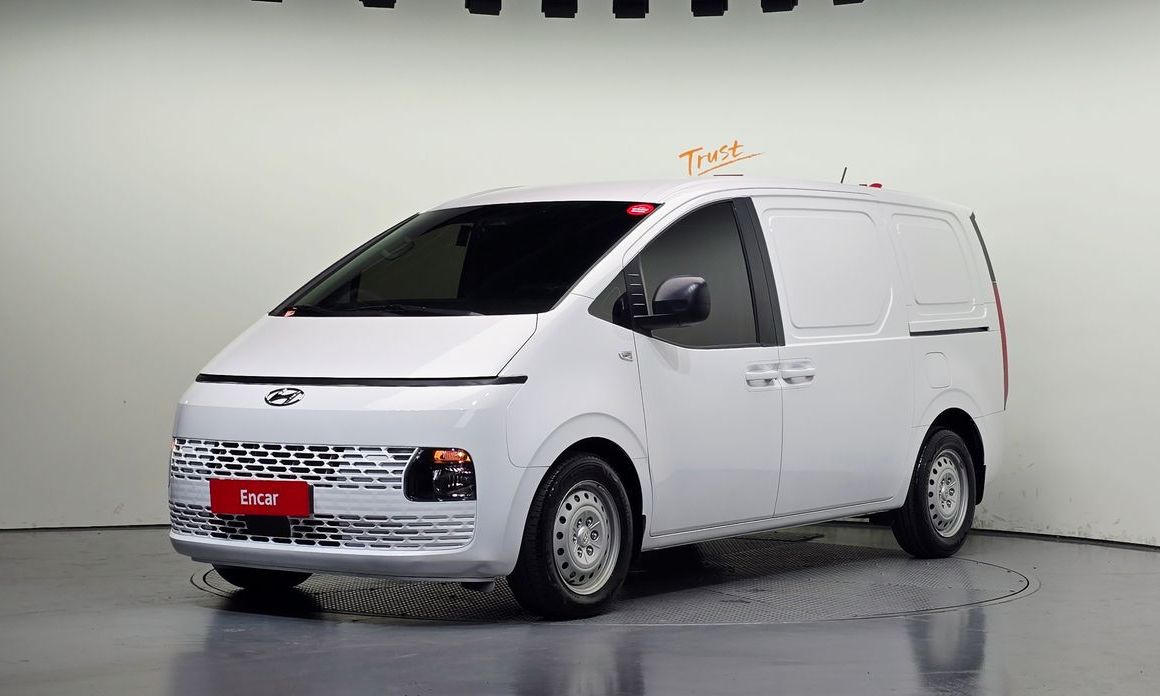 Hyundai Staria 2022