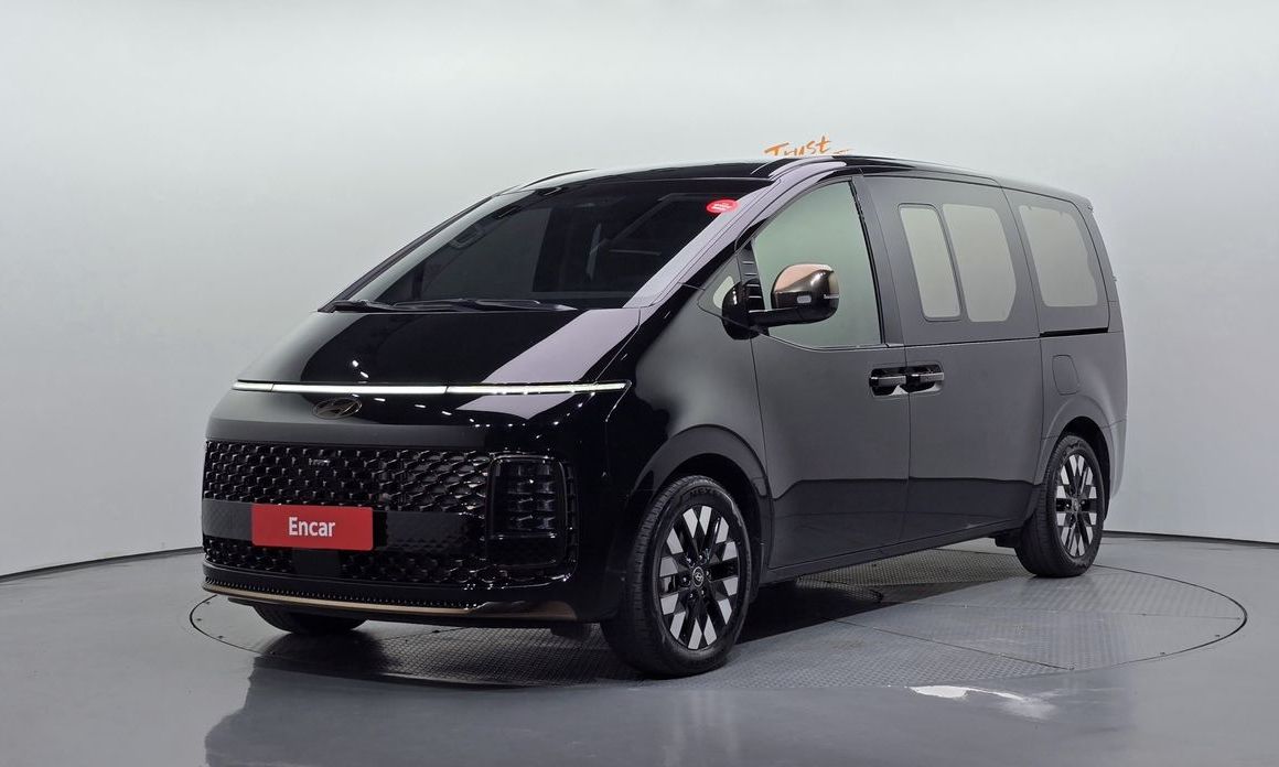 Hyundai Staria 2025