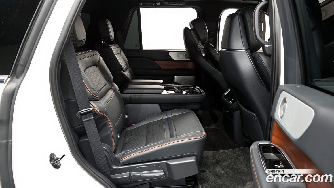 Lincoln Navigator 2023