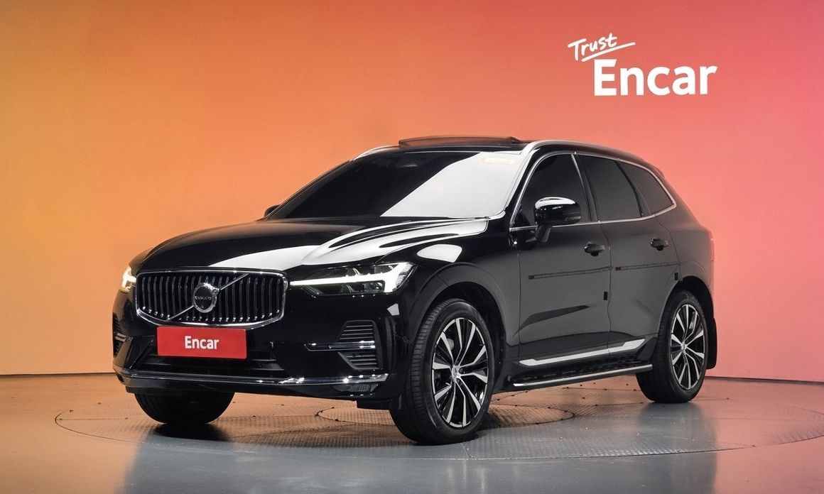 Volvo XC60 2025