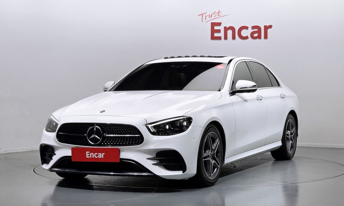 Mercedes-Benz E-Class 2023