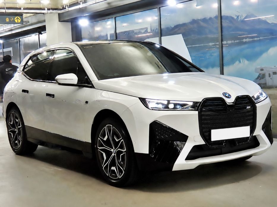 BMW iX 2024