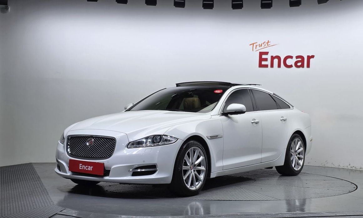 Jaguar XJ 2013