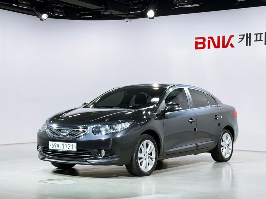 Renault-KoreaSamsung SM3 2013