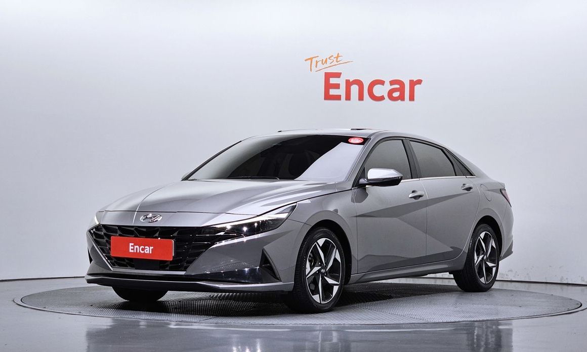 Hyundai AVANTE 2021