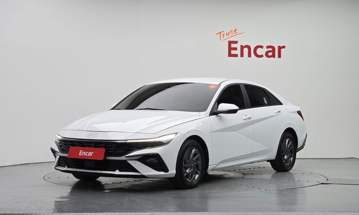 Hyundai AVANTE 2024