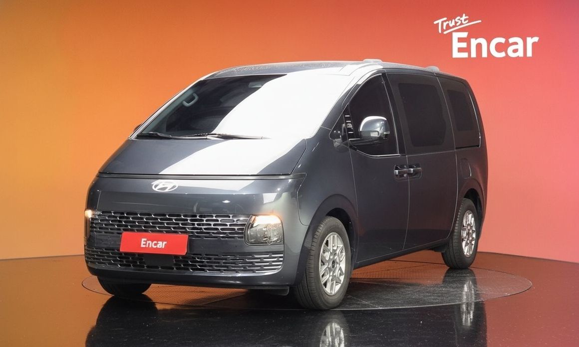 Hyundai Staria 2025