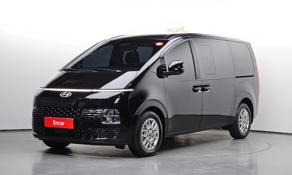 Hyundai Staria 2025
