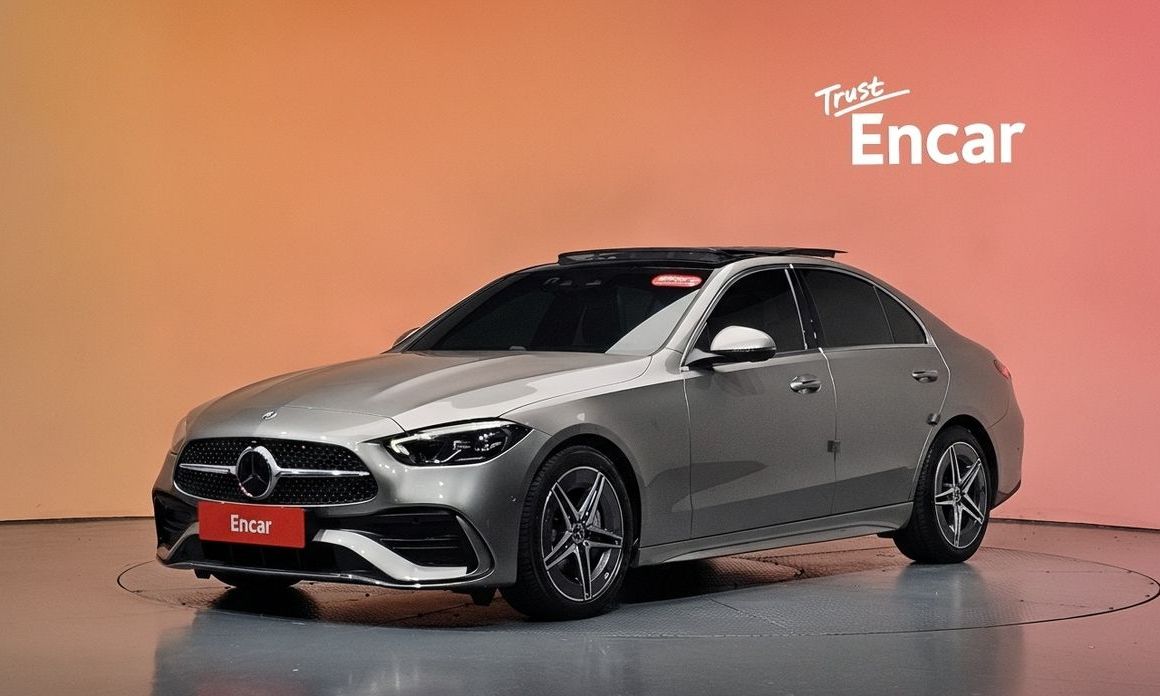 Mercedes-Benz C-Class 2024