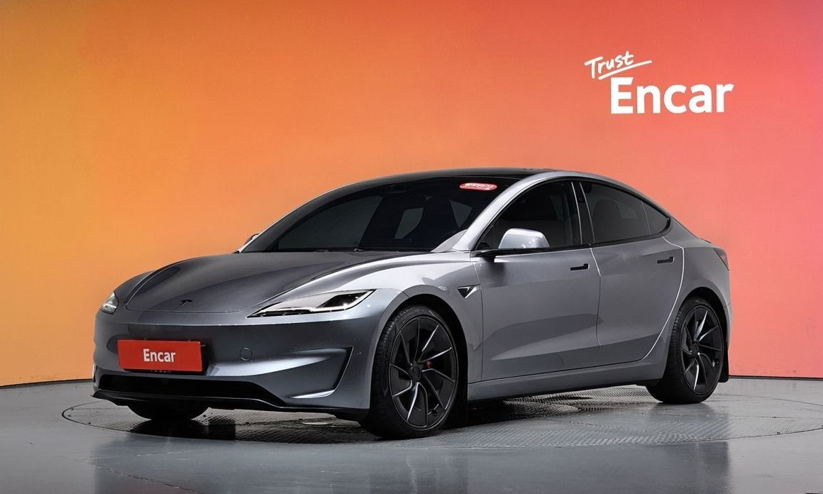 Tesla Model 3 2026