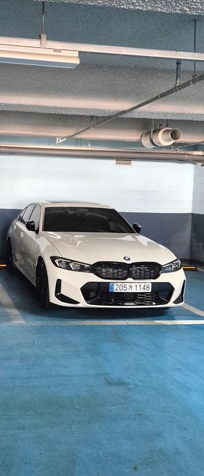 BMW 3-Series 2025