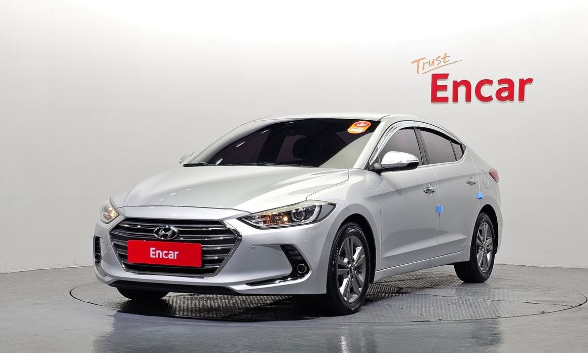 Hyundai AVANTE 2016