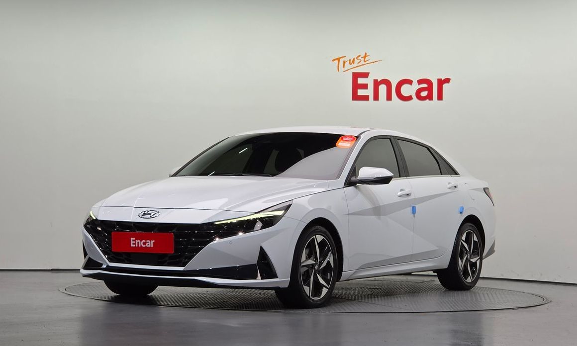 Hyundai AVANTE 2021