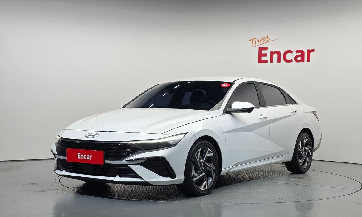 Hyundai AVANTE 2024