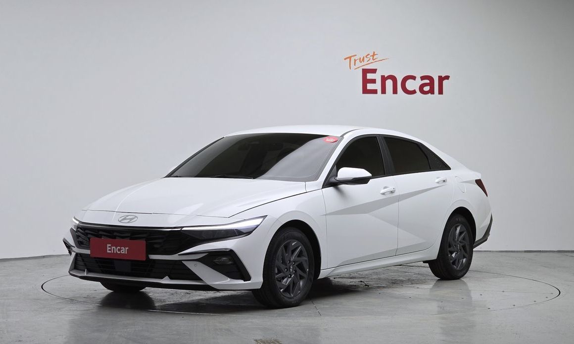 Hyundai AVANTE 2025