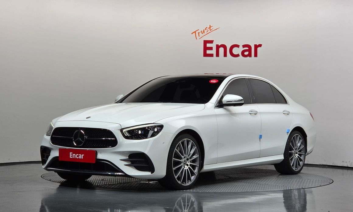 Mercedes-Benz E-Class 2021