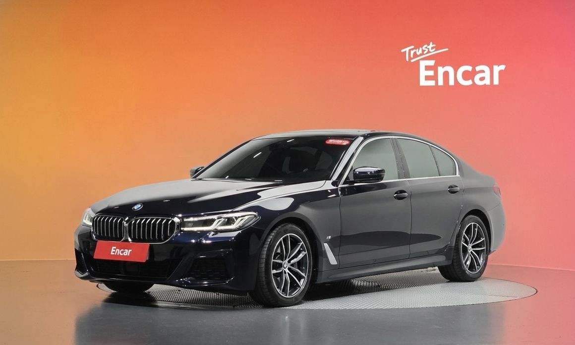 BMW 5-Series 2023