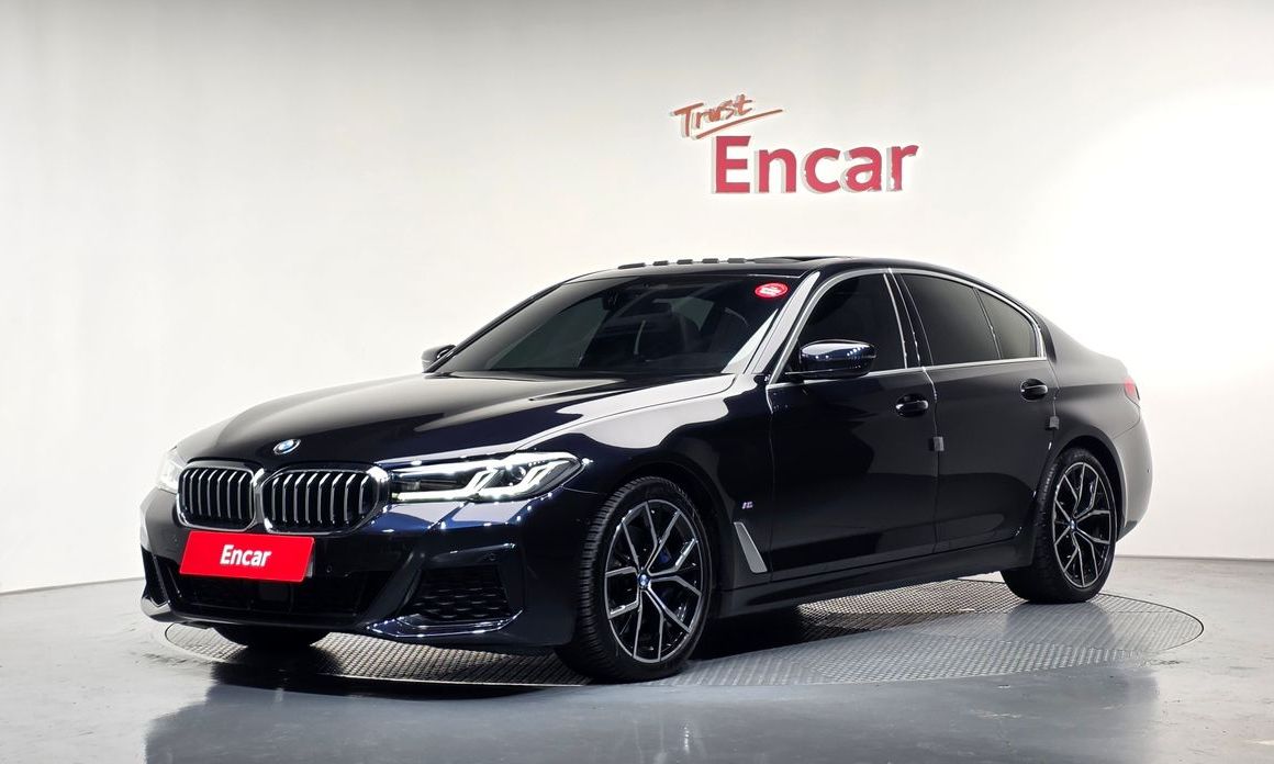 BMW 5-Series 2023