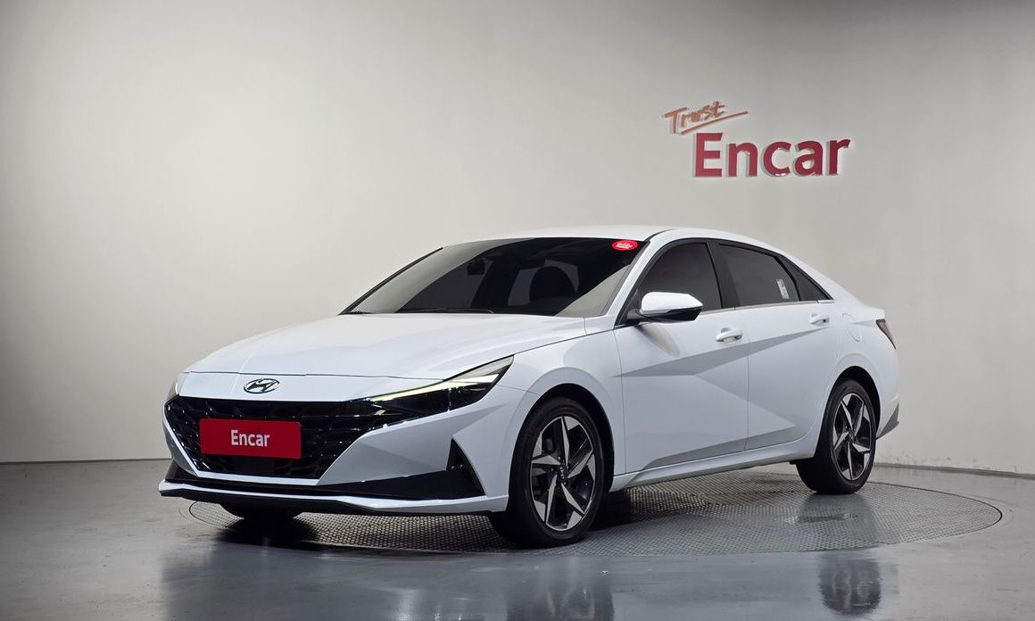 Hyundai AVANTE 2023