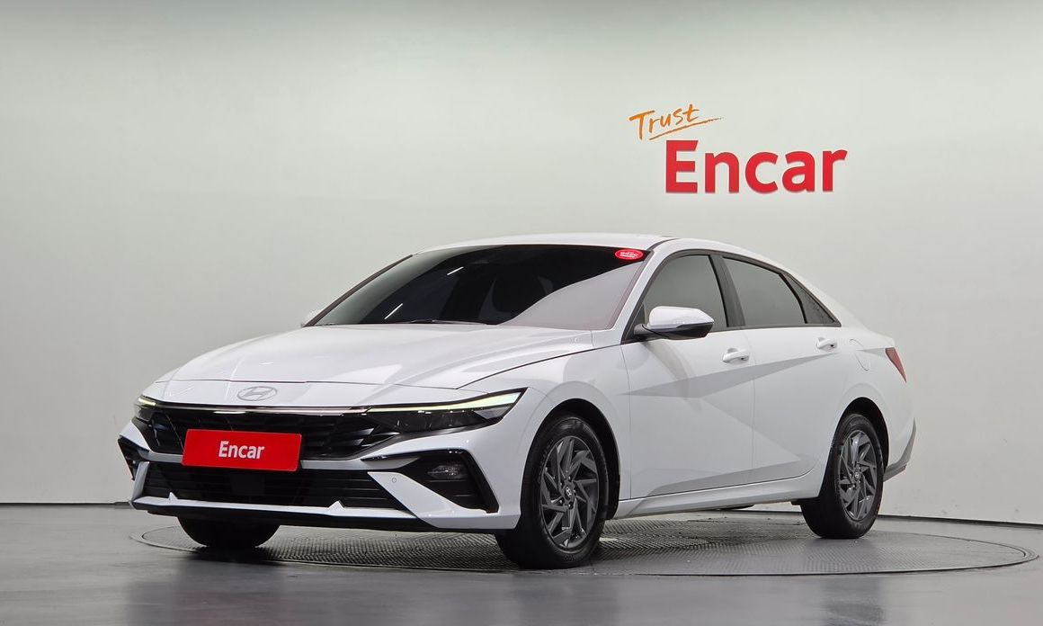 Hyundai AVANTE 2024