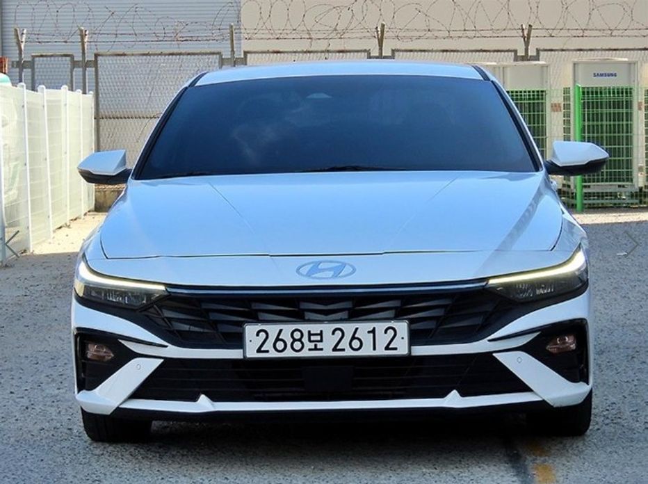 Hyundai AVANTE 2024
