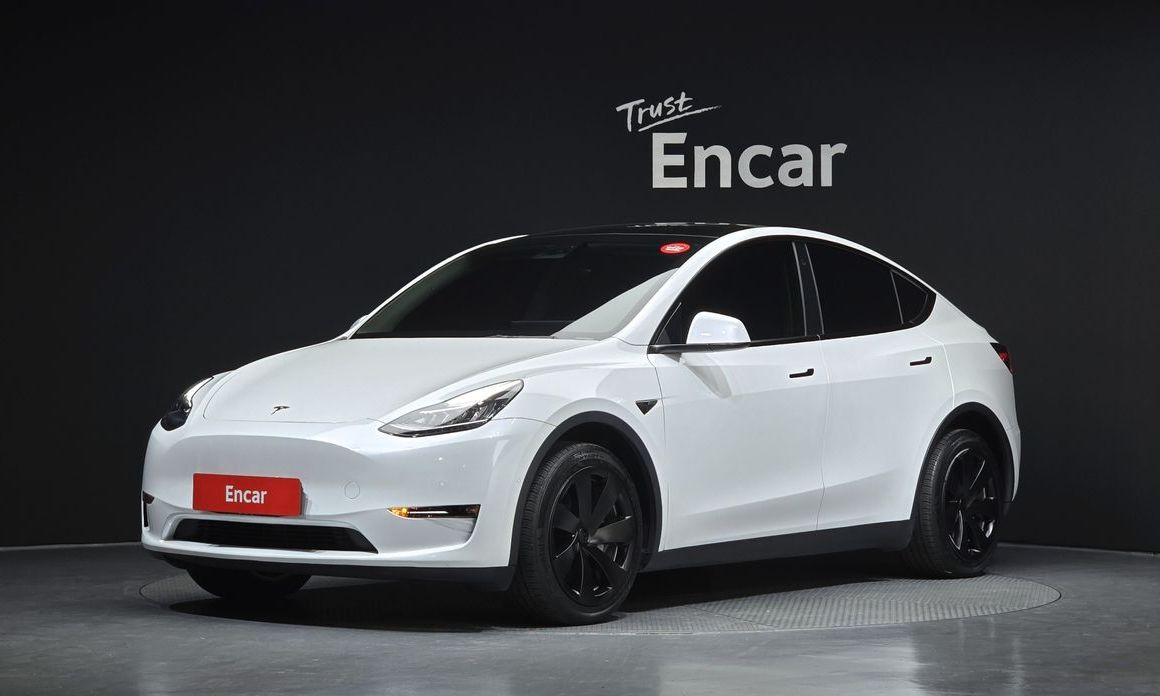 Tesla Model Y 2022