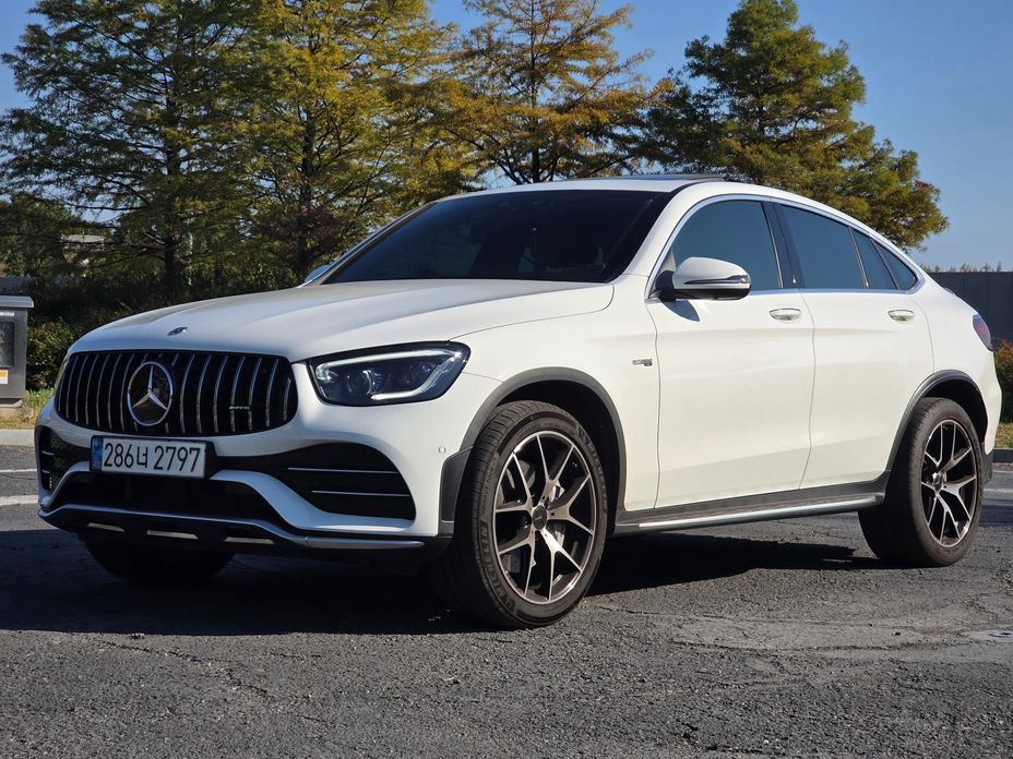 Mercedes-Benz GLC-Class 2023