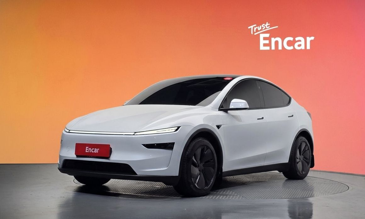 Tesla Model Y 2026