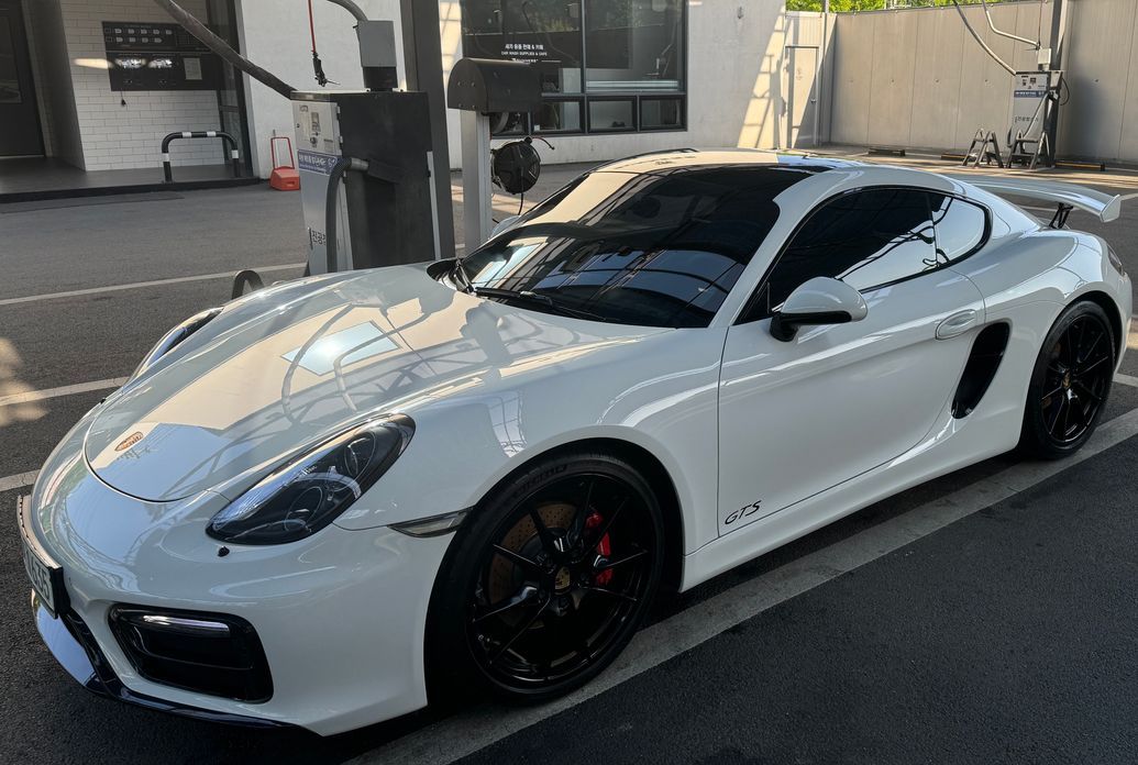 Porsche Cayman 2016