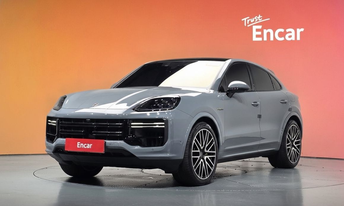Porsche Cayenne 2025