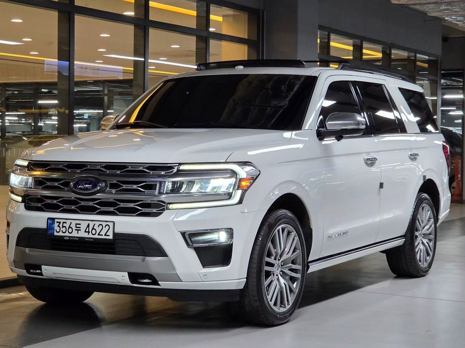 Ford Expedition 2022