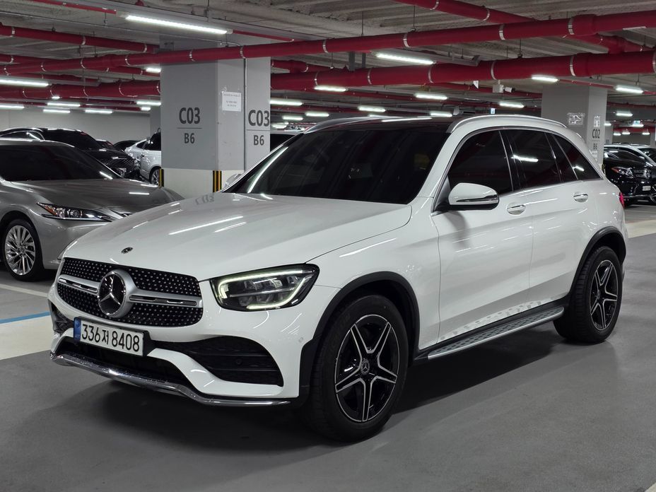 Mercedes-Benz GLC-Class 2021