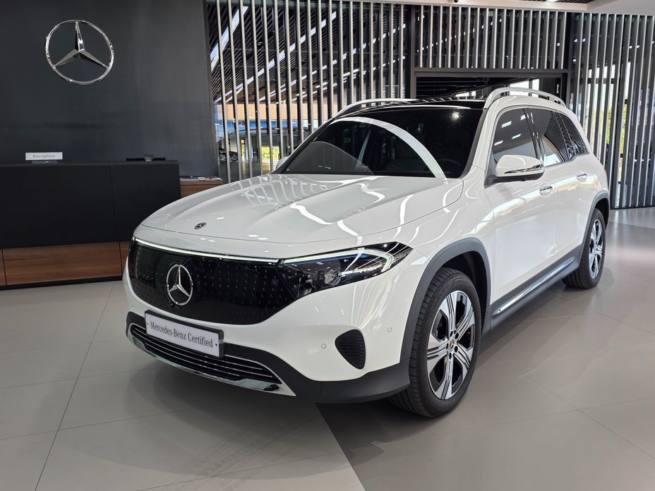 Mercedes-Benz EQB 2026