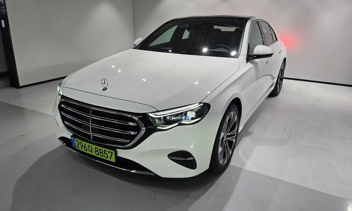 Mercedes-Benz E-Class 2026