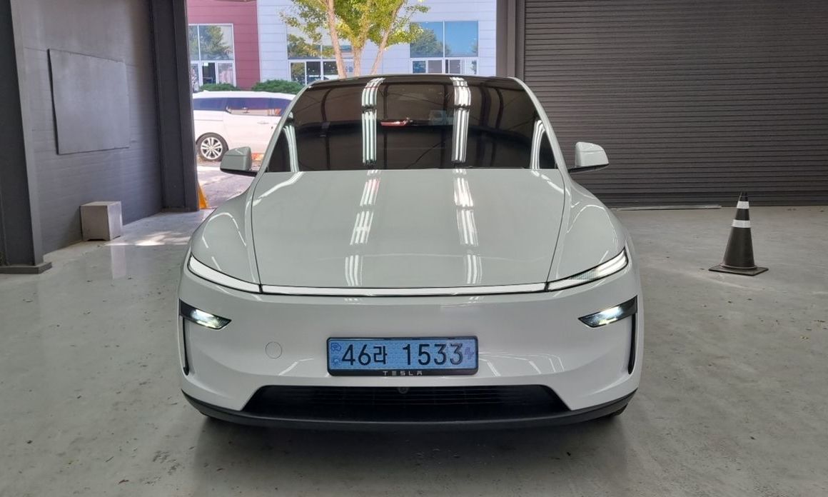 Tesla Model Y 2026