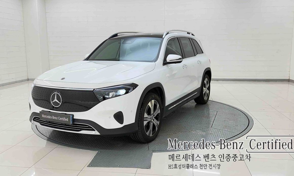 Mercedes-Benz EQB 2026