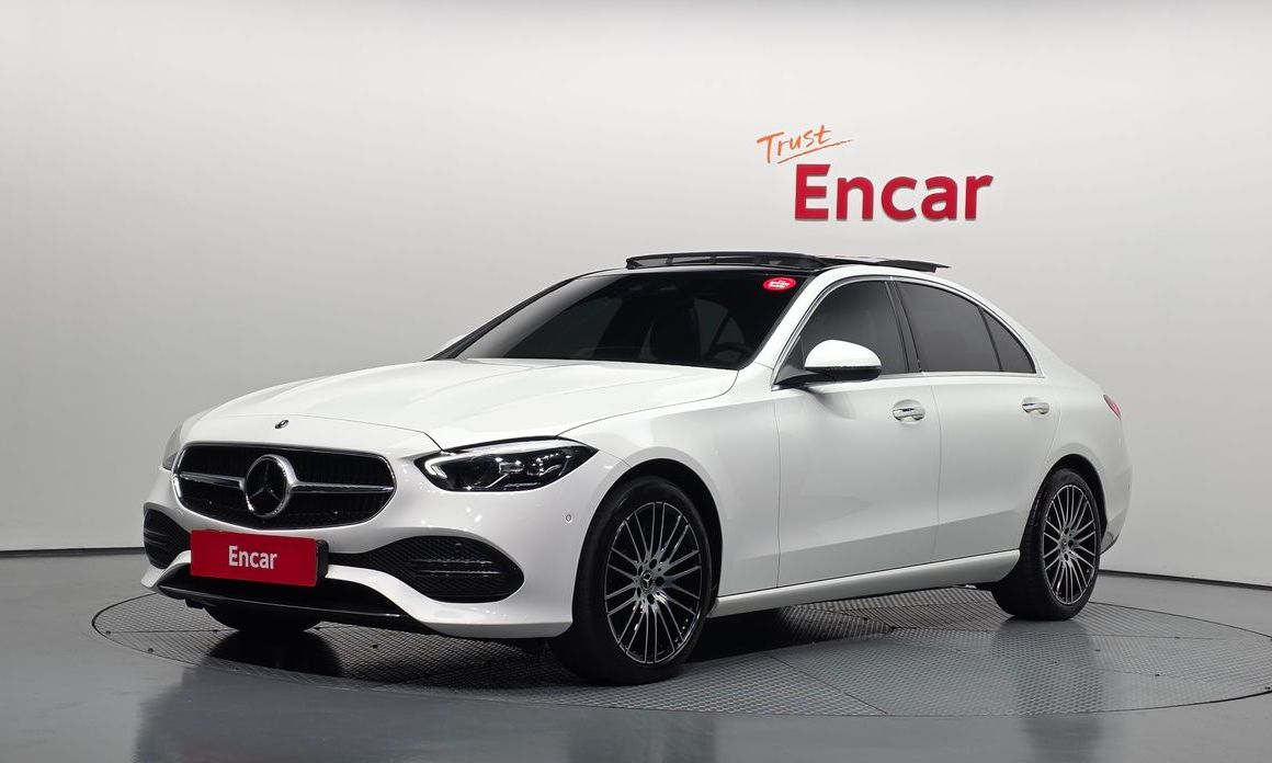 Mercedes-Benz C-Class 2022